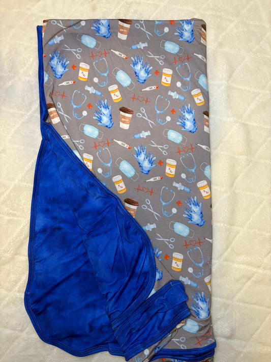 Little loves & scrubs blanket