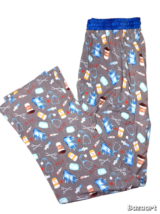 Little loves & scrubs straight leg pants
